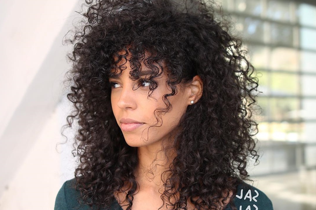 layered curly hairstyles
